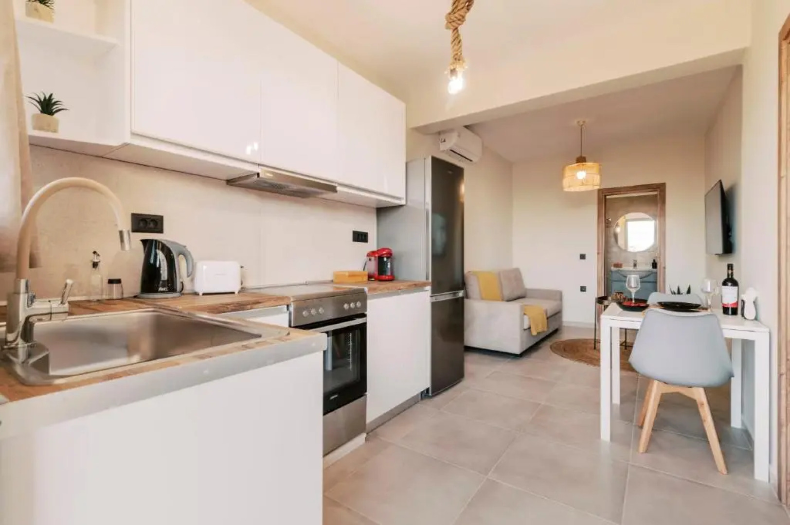 Seascape Small Suite One Bedroom