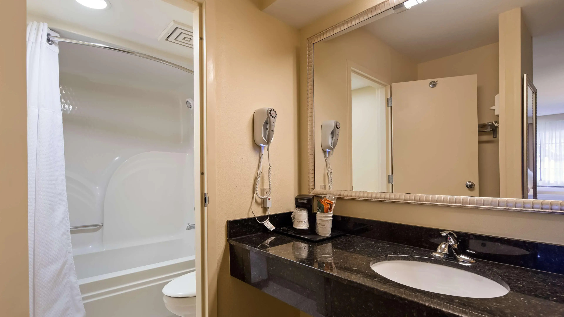 Best Western McAllen Medical Center