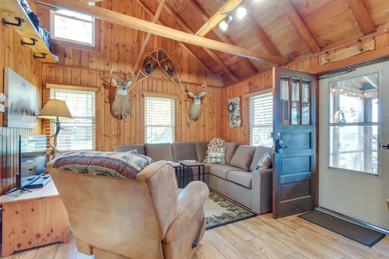 Cozy Wisconsin Getaway w/ Dock & Lake Access!