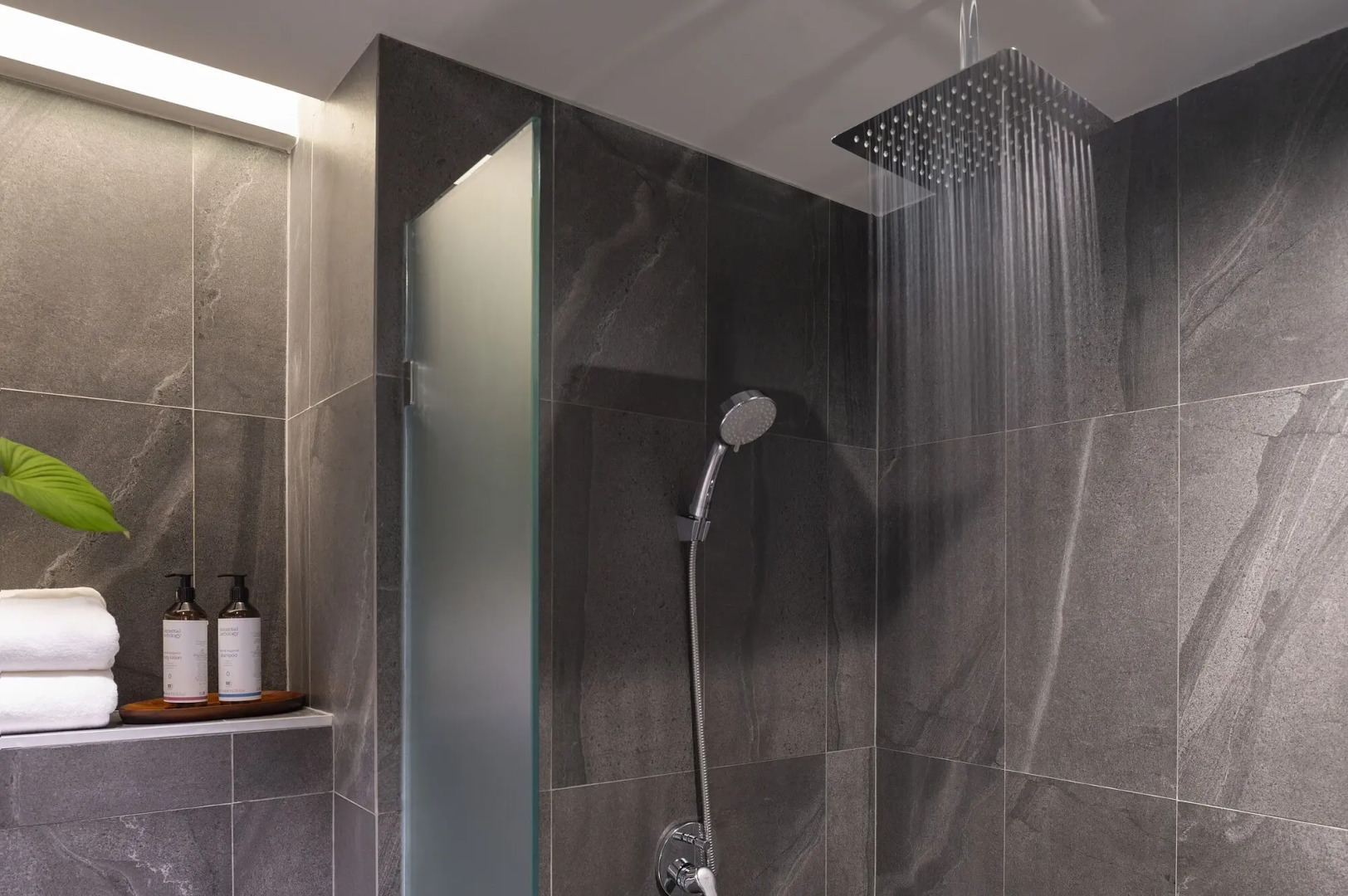 Mercure Rayong Lomtalay Villas & Resort