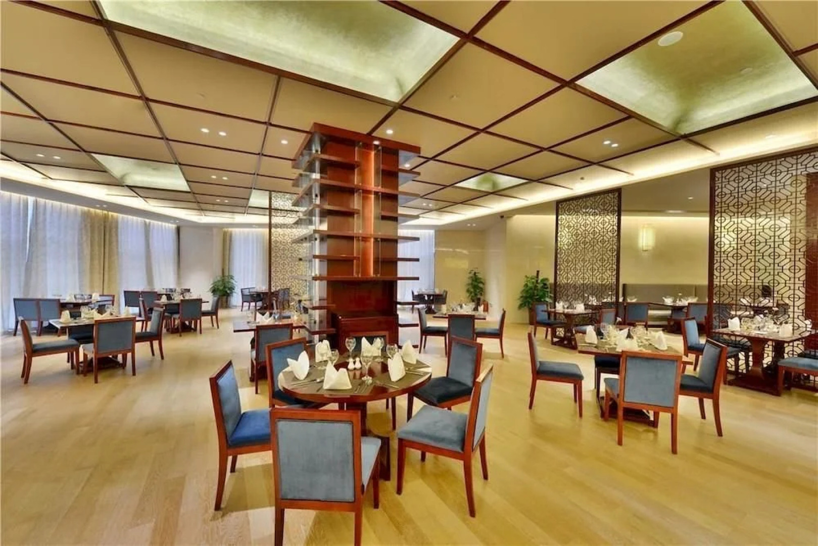 Xuchang Shenghe Lijing Hotel