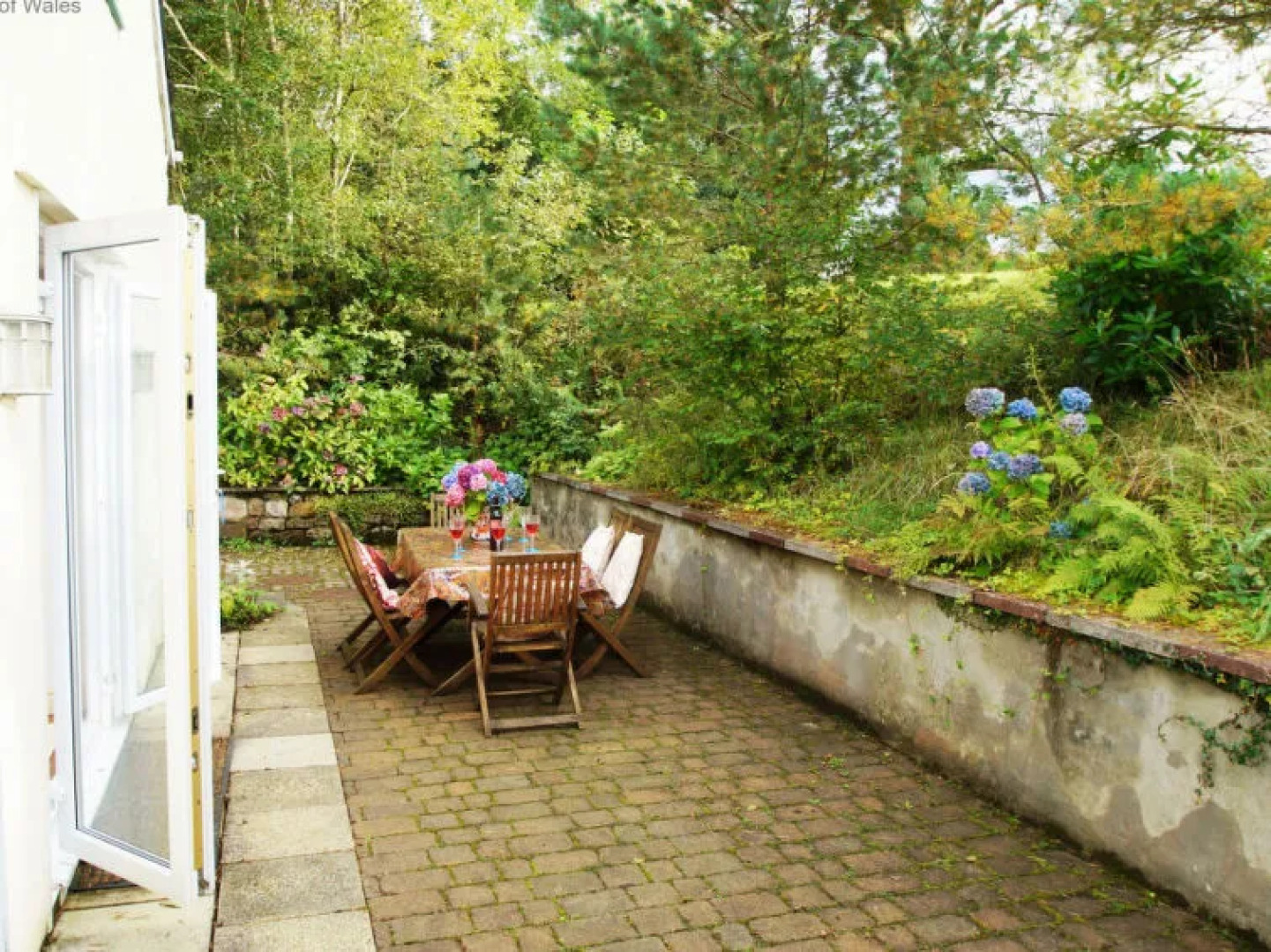 Holiday Home Bwthyn y Cwm