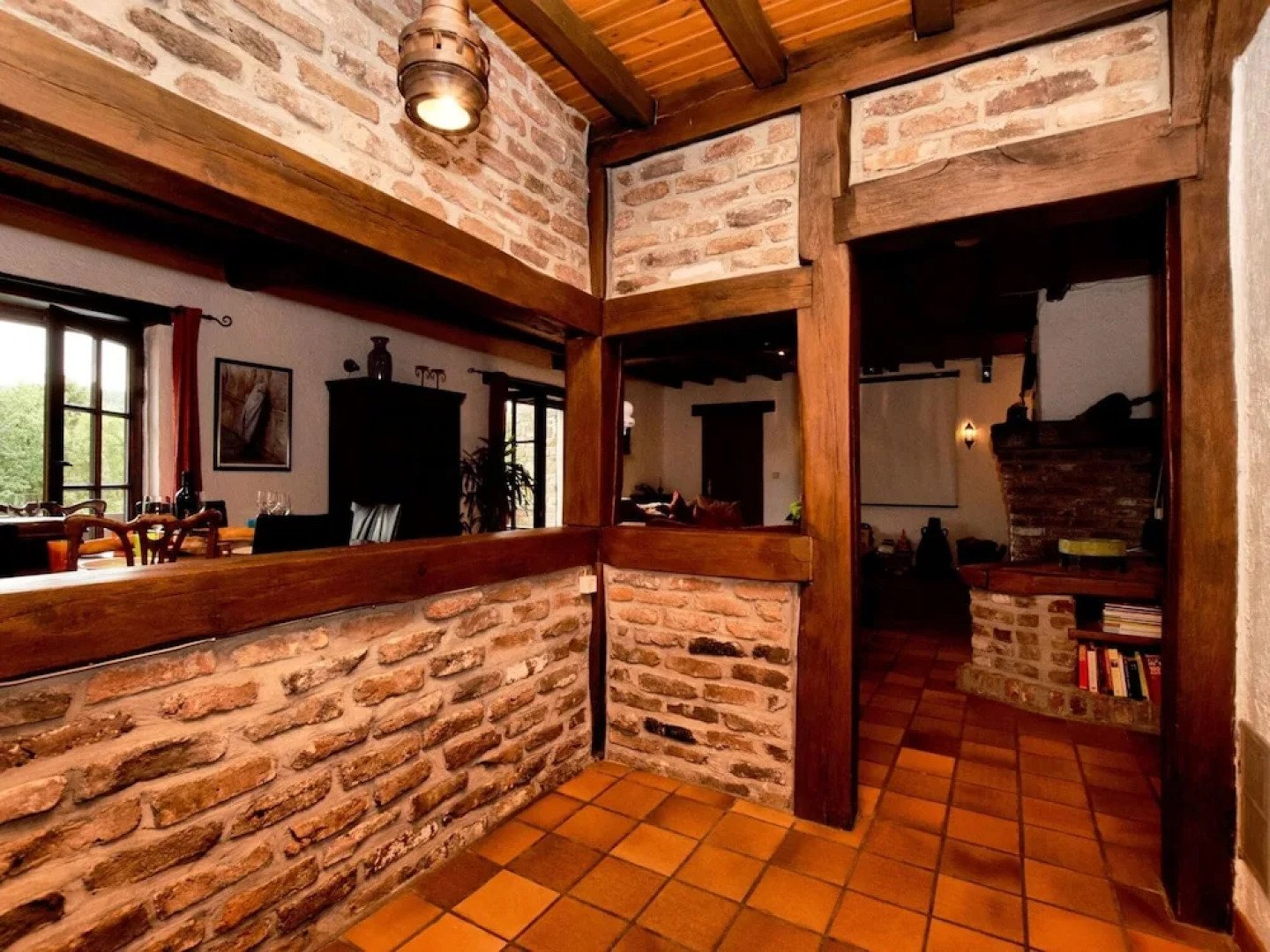 Beautiful, Authentic Villa With Private Pool, Sauna, Pool bar and Large Garden
