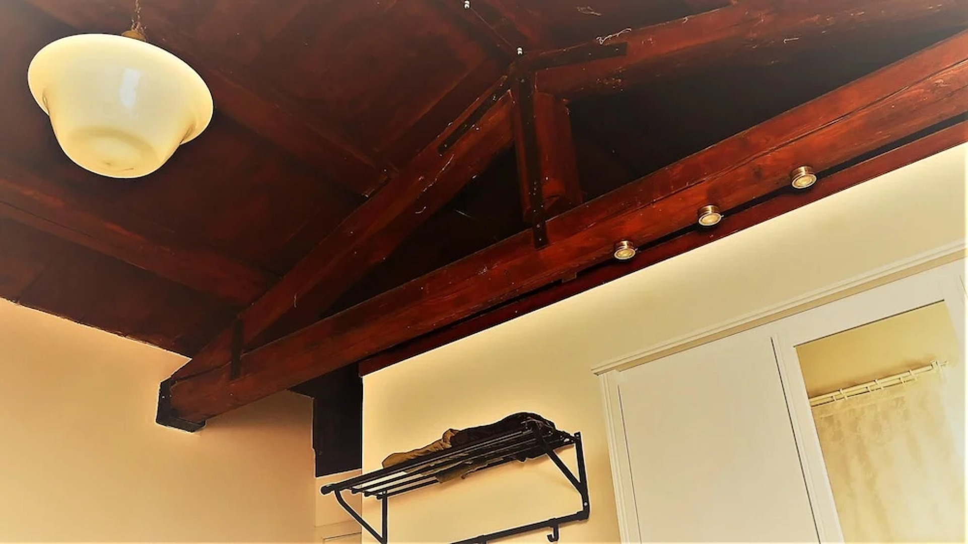 Villa With 2 Bedrooms in Castelplanio, With Wonderful Mountain View, Private Pool, Enclosed Garden