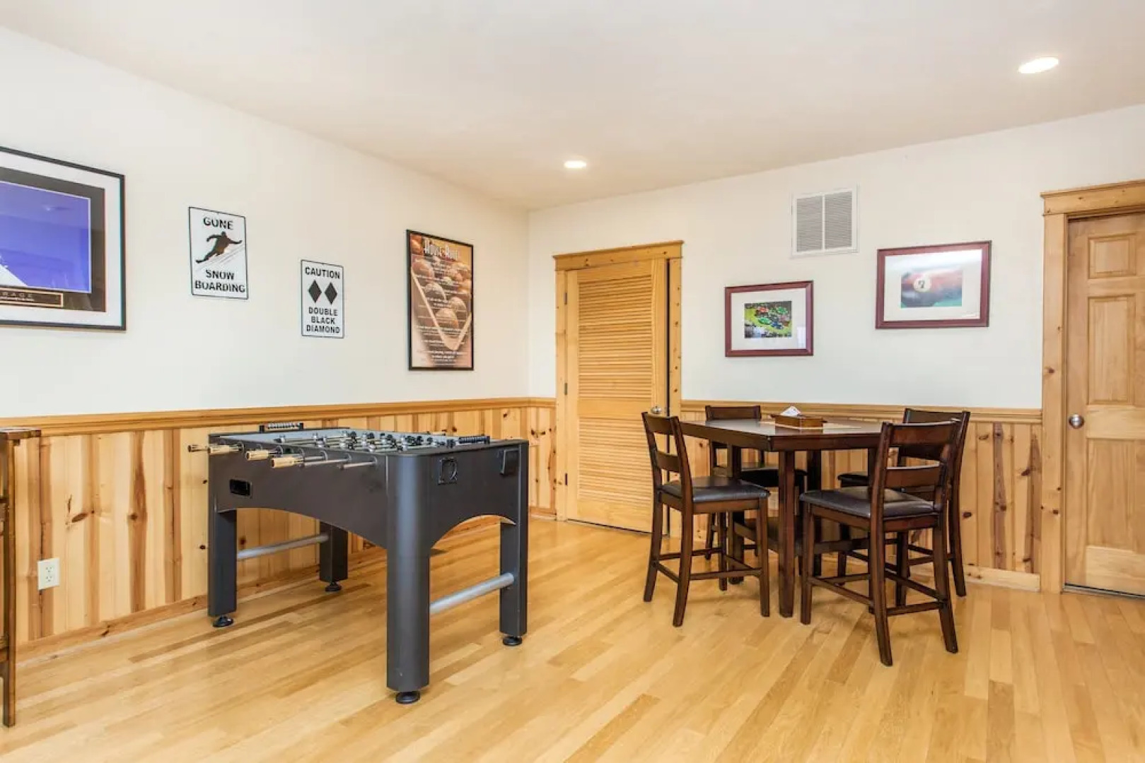 69 Valley Heights Home 4 Bedrooms 3.5 Bathrooms Home