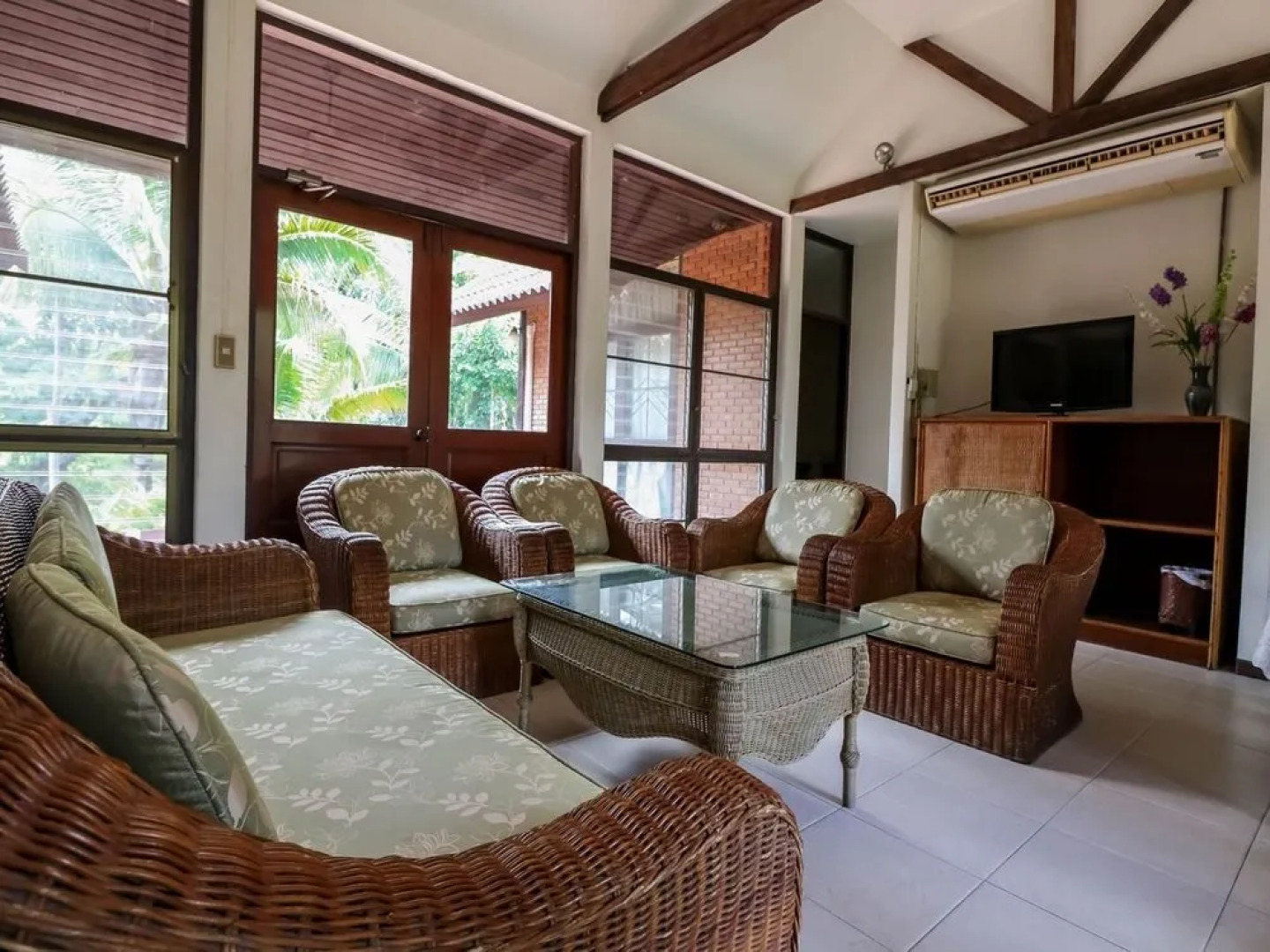 NIDA Rooms Sahakon 108 Sunrise