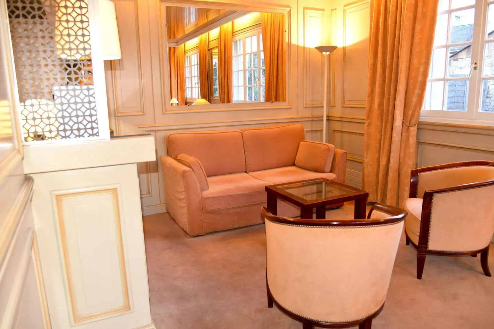 The Originals City, Hôtel Chantecler
