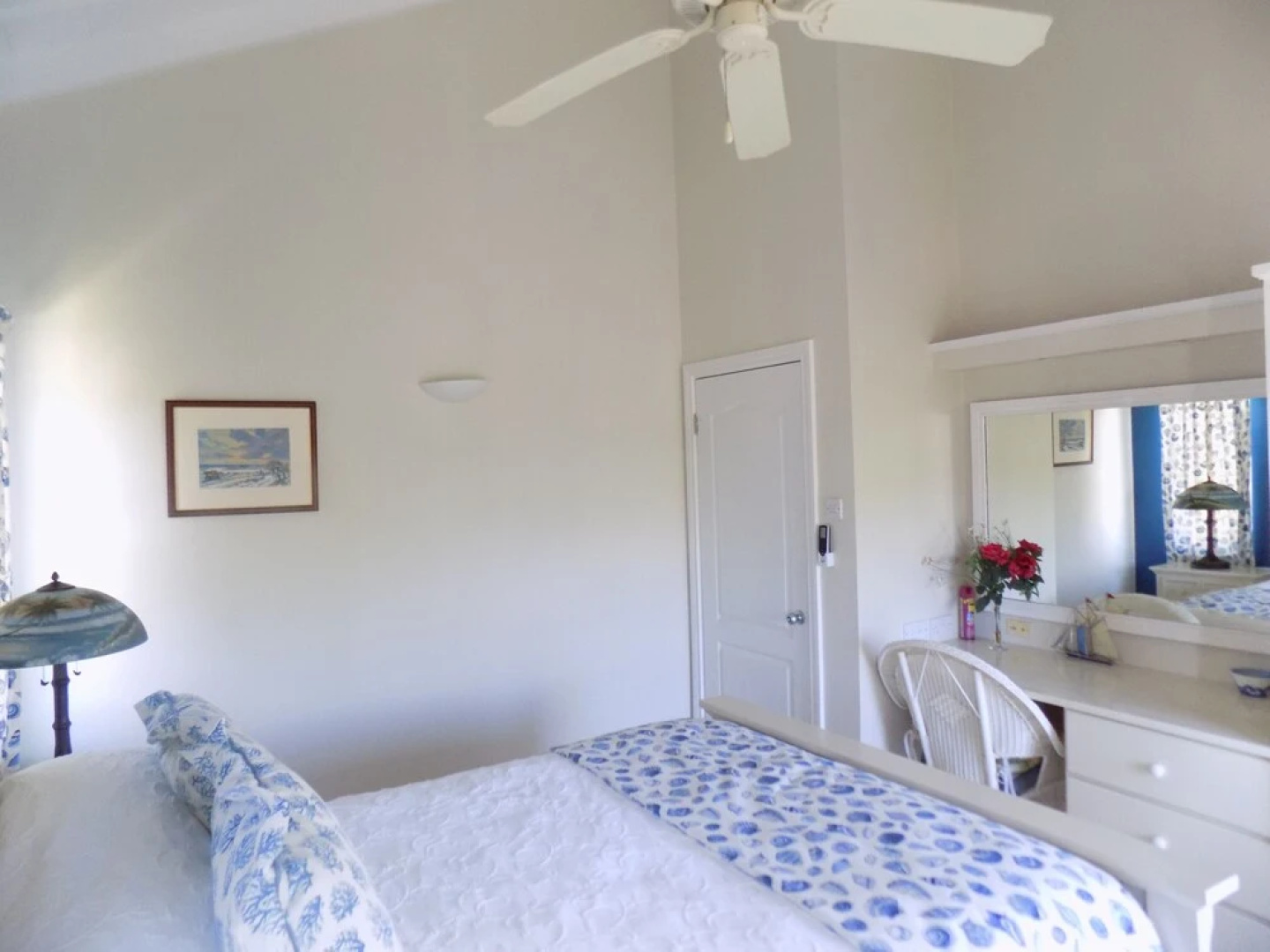 The Pelican #3 - Spacious 2 bedroom 2.5 bath waterfront townhome in the heart of Rodney Bay. 2 Townhouse by RedAwning