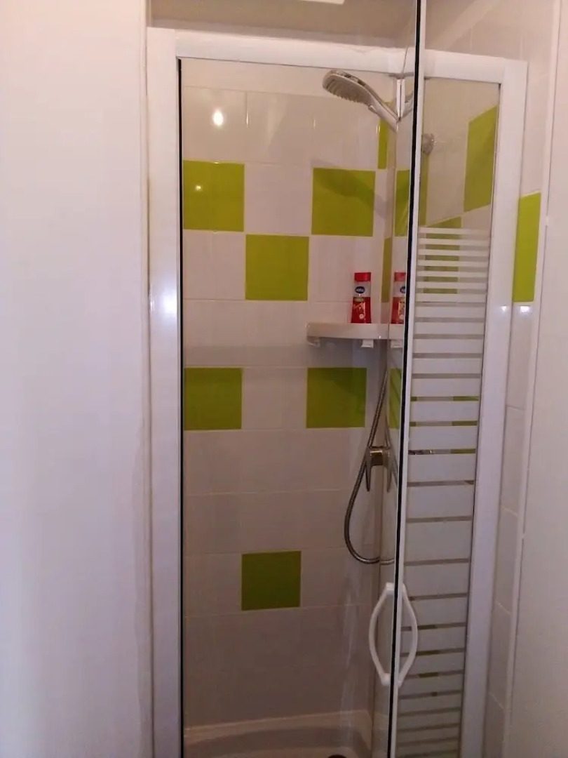 Appartement refait à neuf-Pont St Esprit