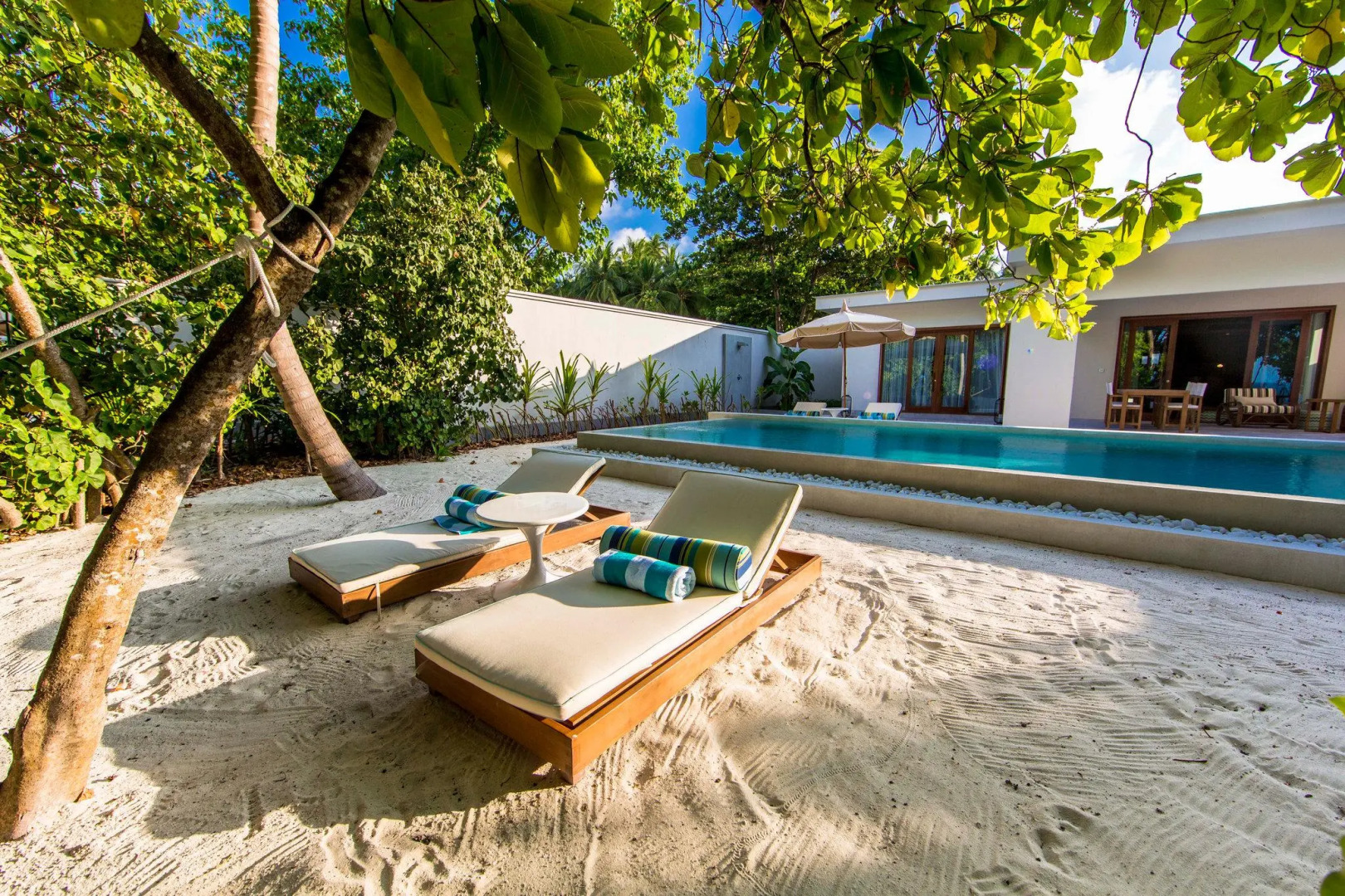 Курорт Amilla Maldives