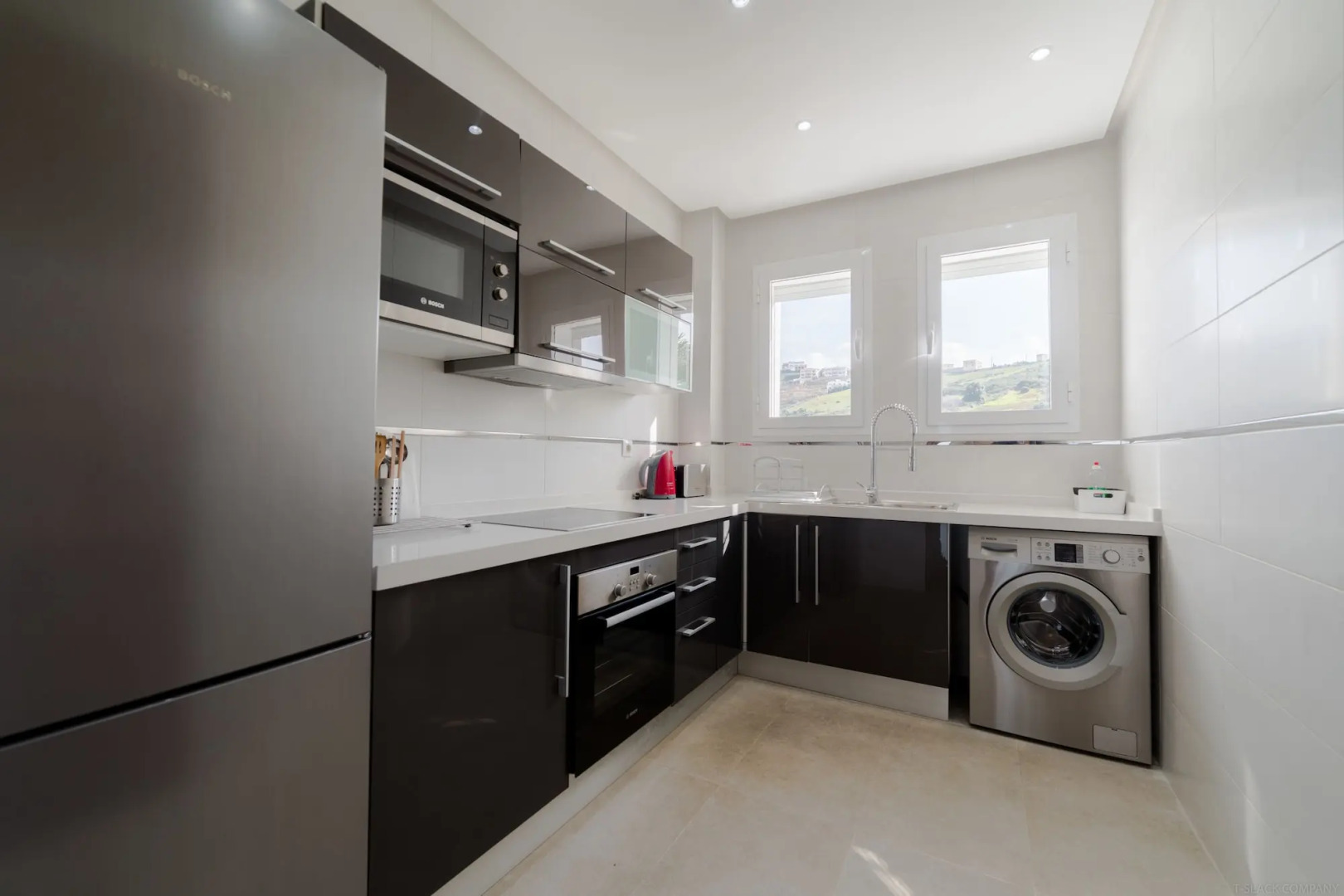 Mnar Castle Apartments