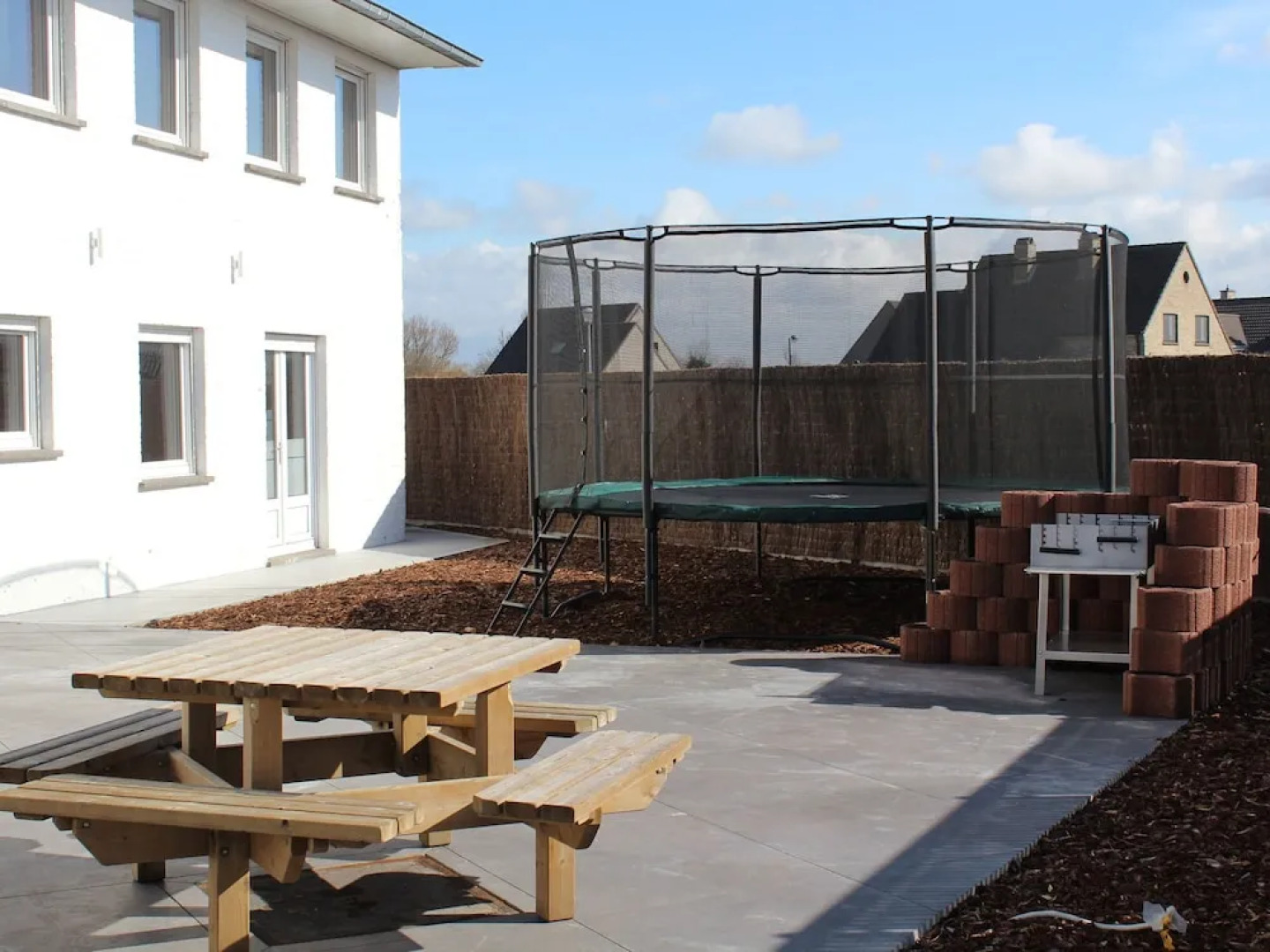 Gorgeous Group Residence For 20 People With Sauna Within Walking Distance Of The Beach