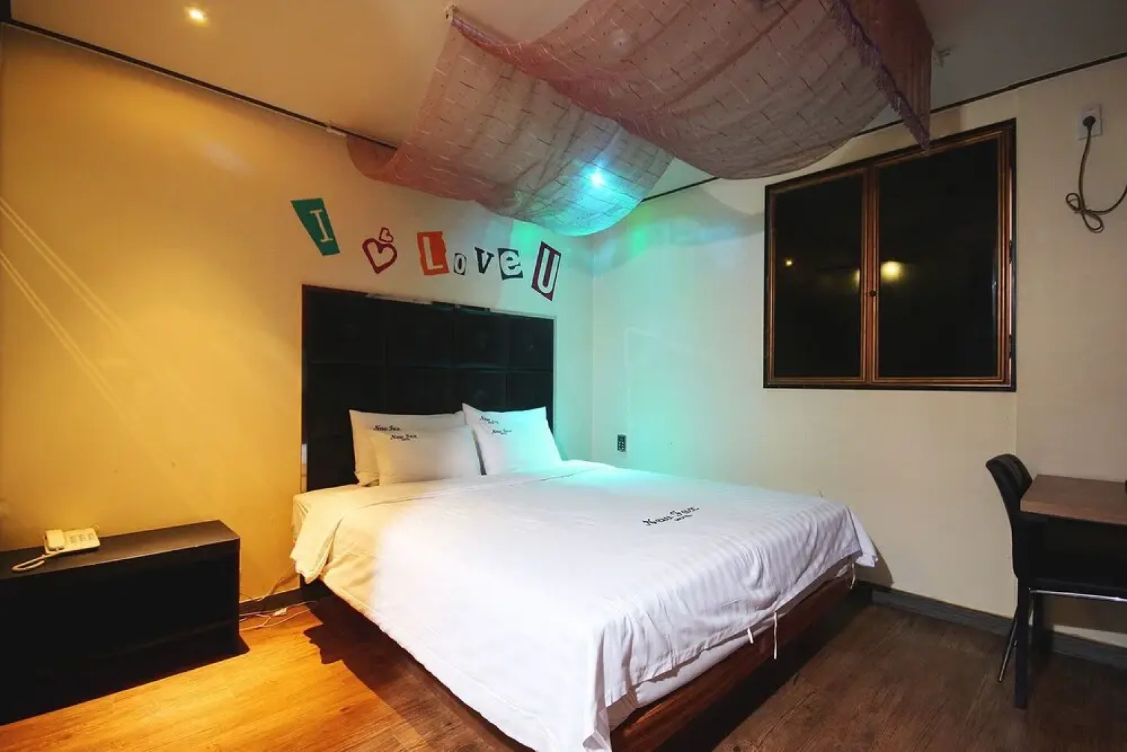 Gunsan Fox Tourist Hotel