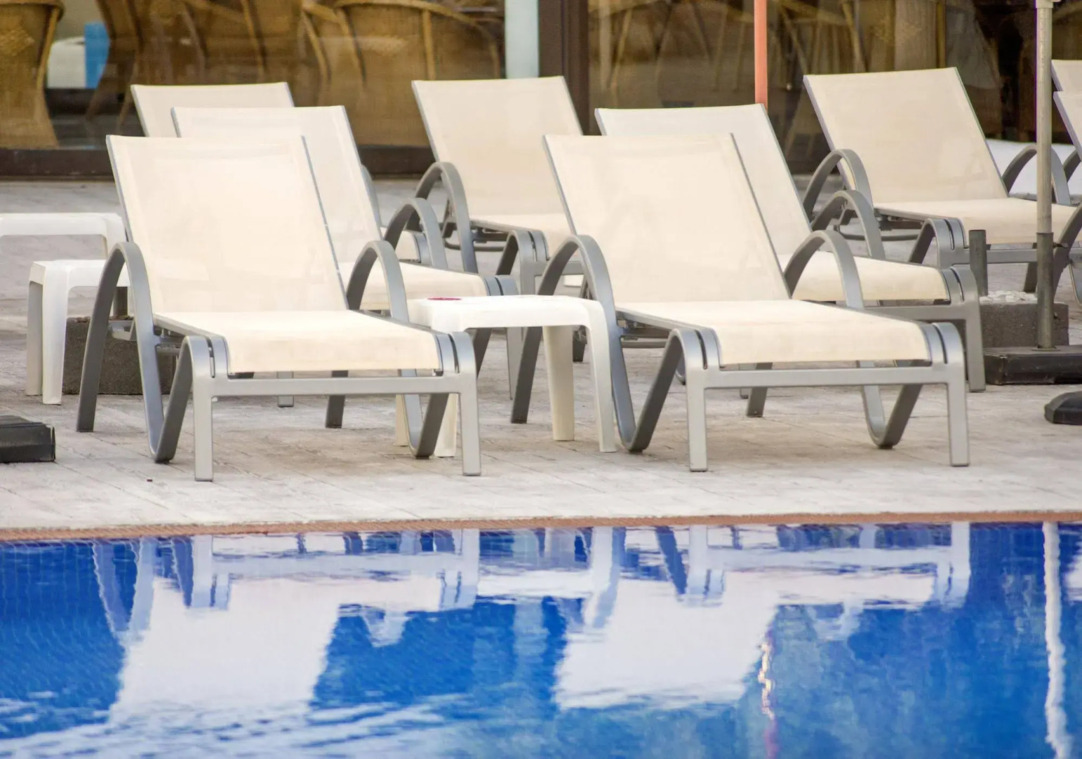 Sentido Fido Tucan - Adults Only