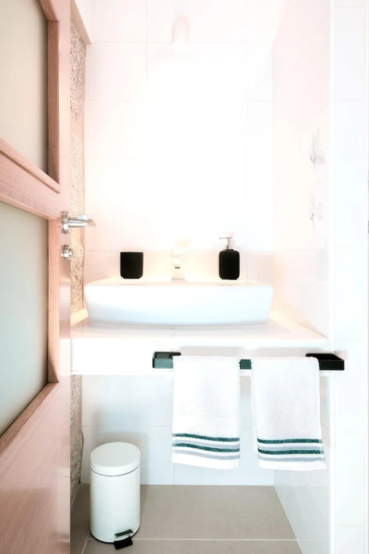 House With one Bedroom in Tui , With Terrace and Wifi Near the Beach