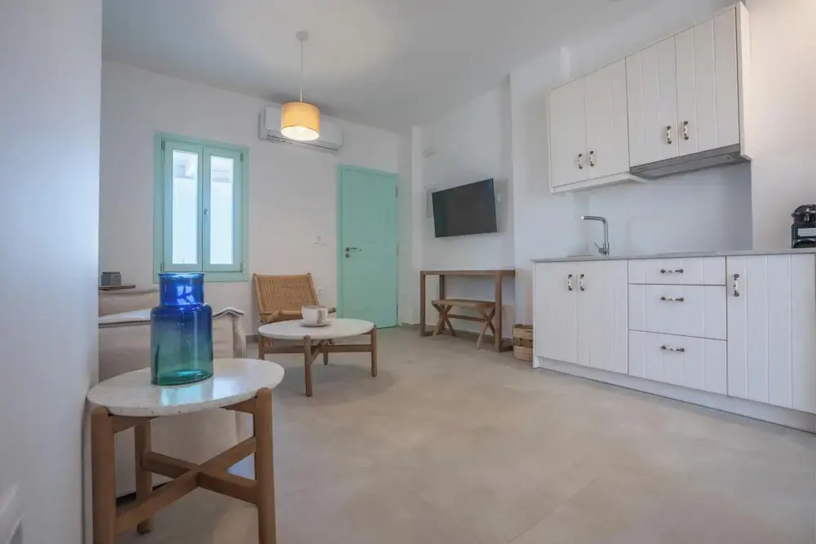 Kimolos Vibes Suites