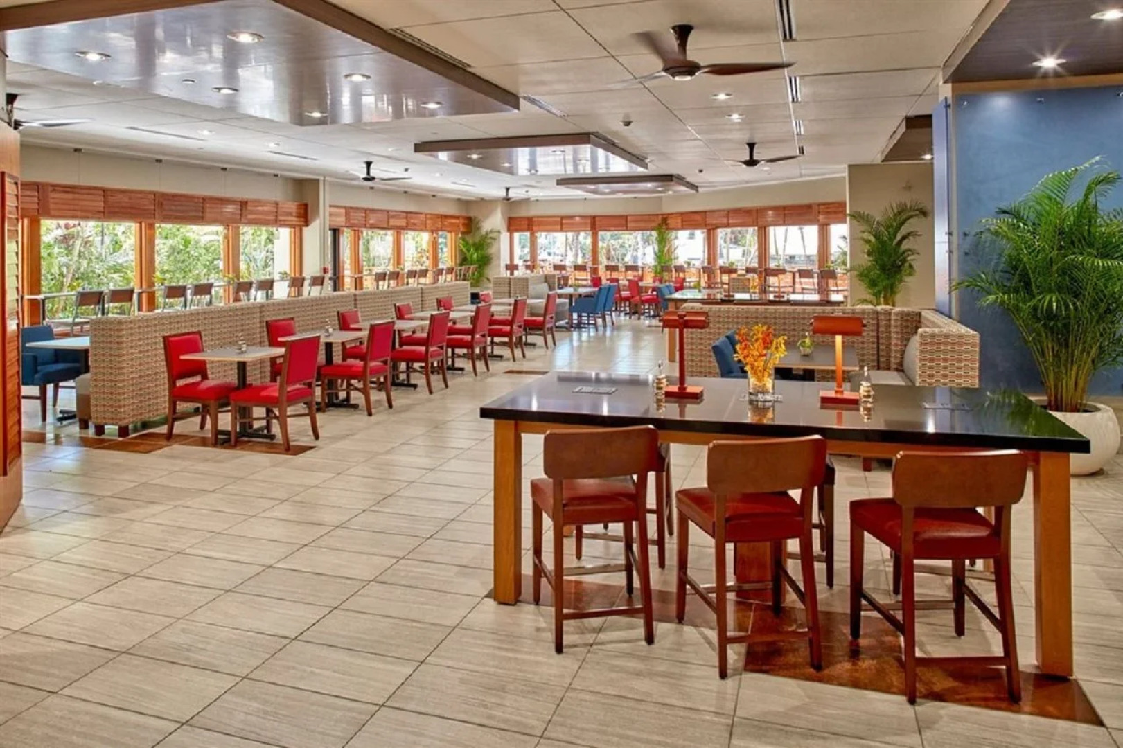 Holiday Inn Express Waikiki