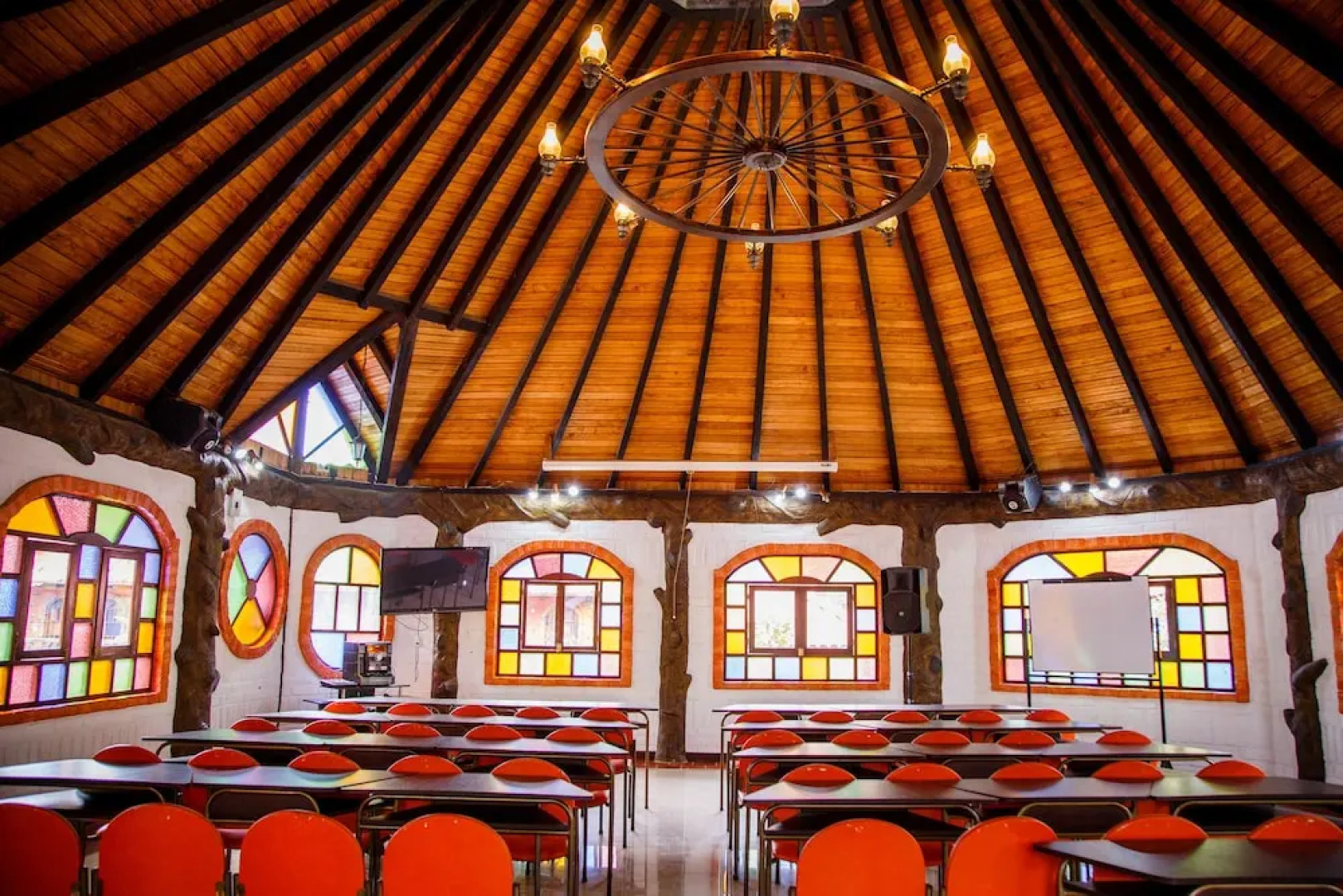 Hosteria Jardines de Chamana