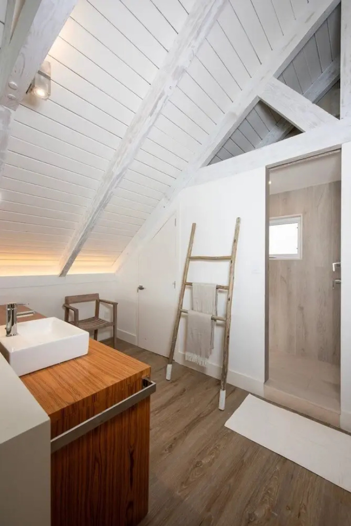 Touch Of Class Cottage - A Caribbean Beachfront Cottage 2 Bedroom Cottage