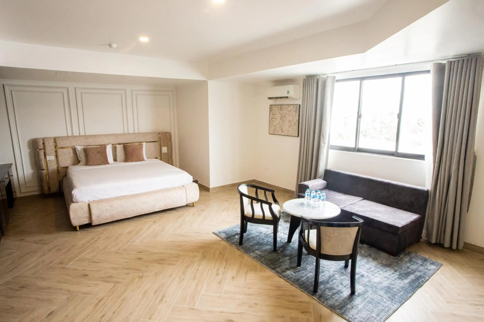 Phuoc Thanh IV Hotel