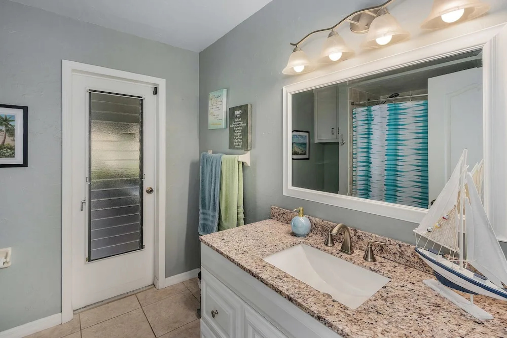 Villa Florida Flair - a Quiet Family Paradise in the Heart of Cape Coral