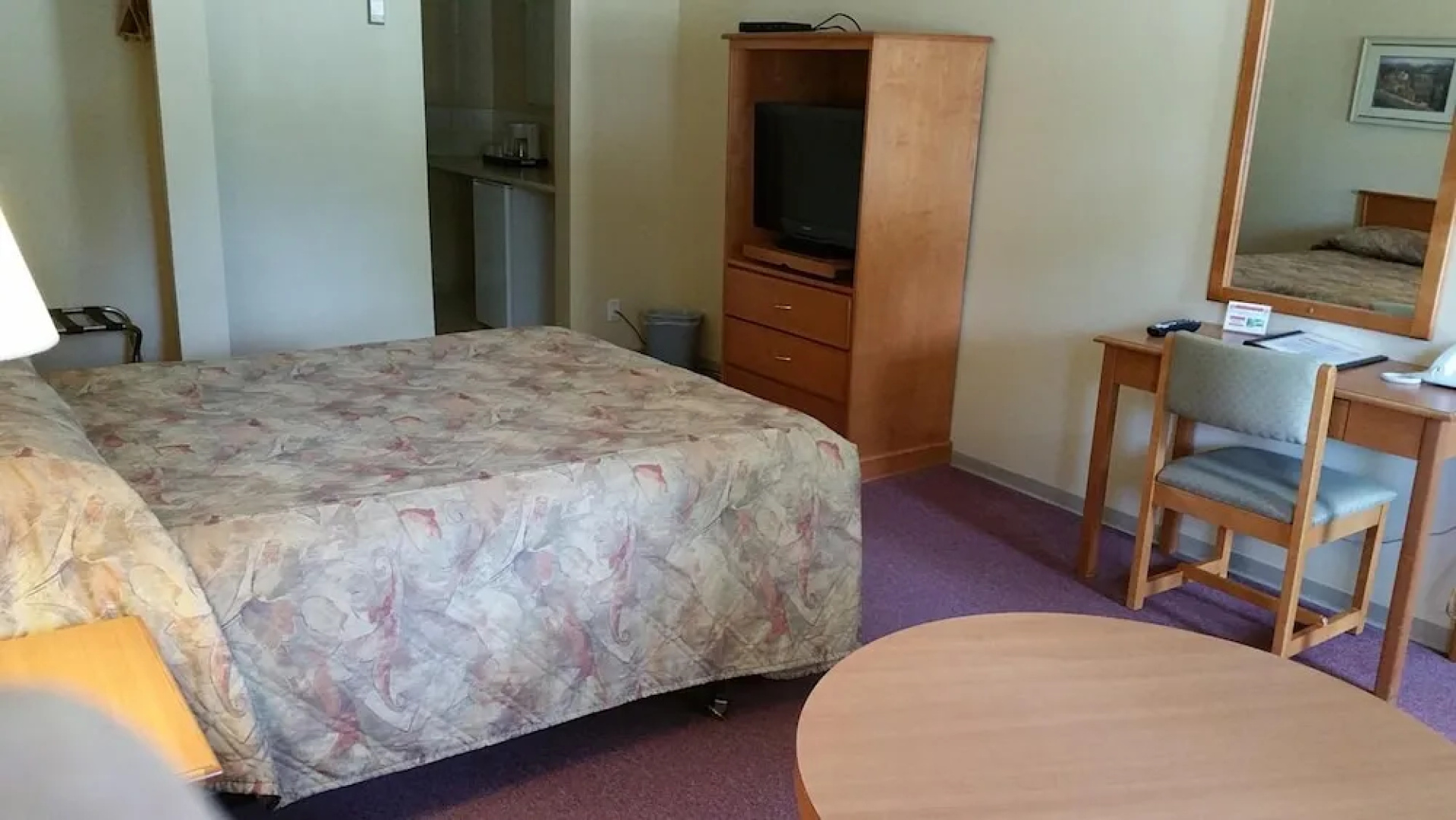 Yellowhead Motel