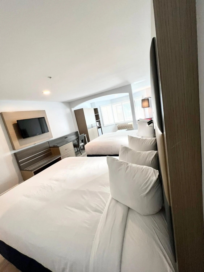 Hotel Aluxor SFO
