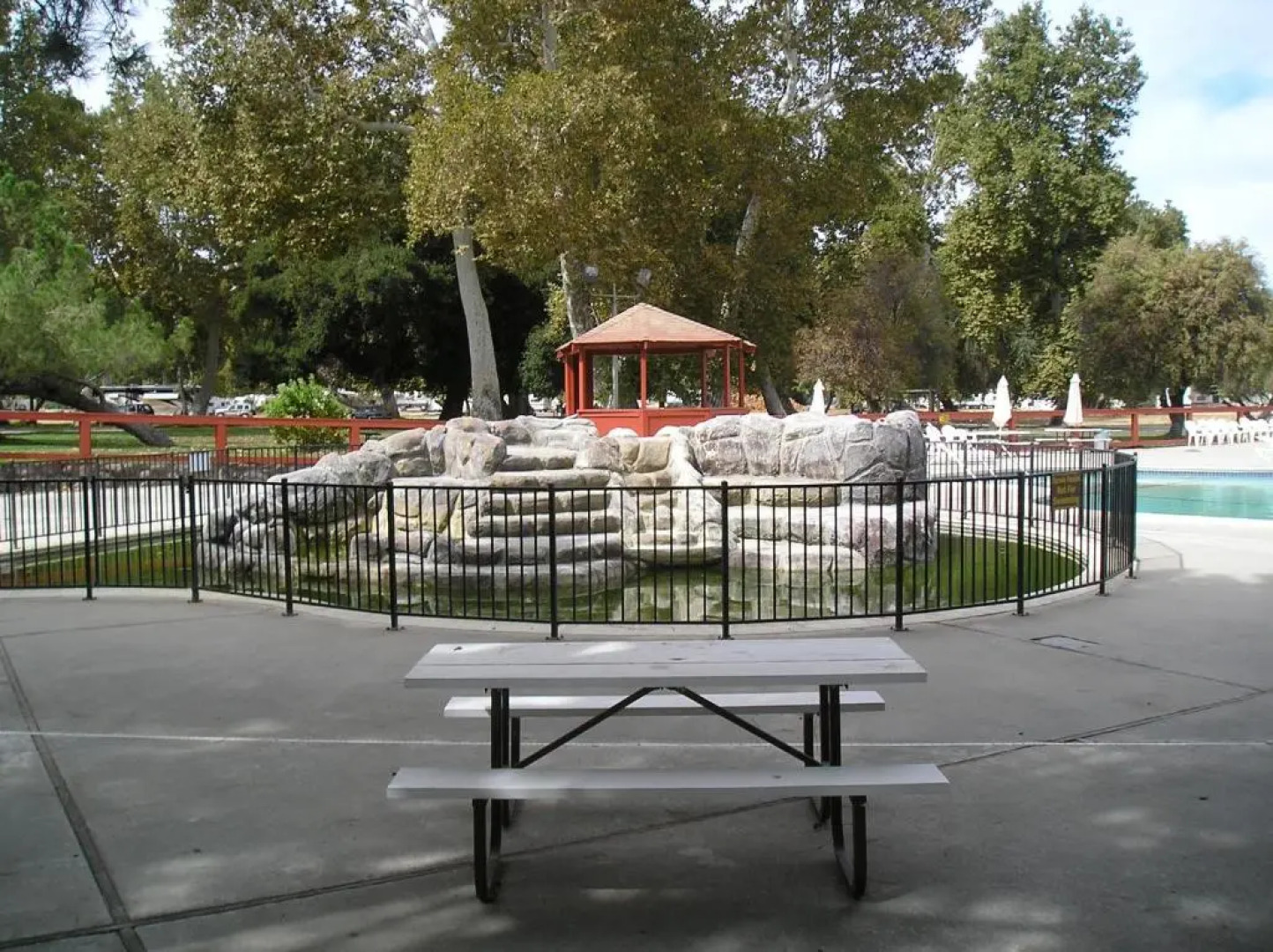 San Benito Camping Resort One-Bedroom Cabin 8