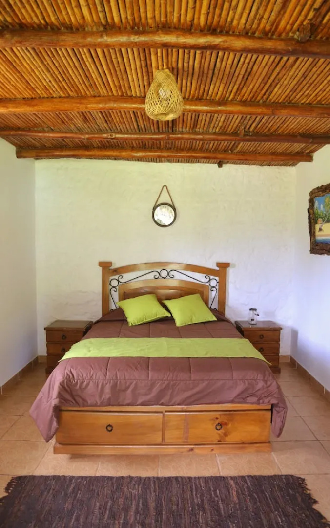 Sauce Lodge Laguna Azul