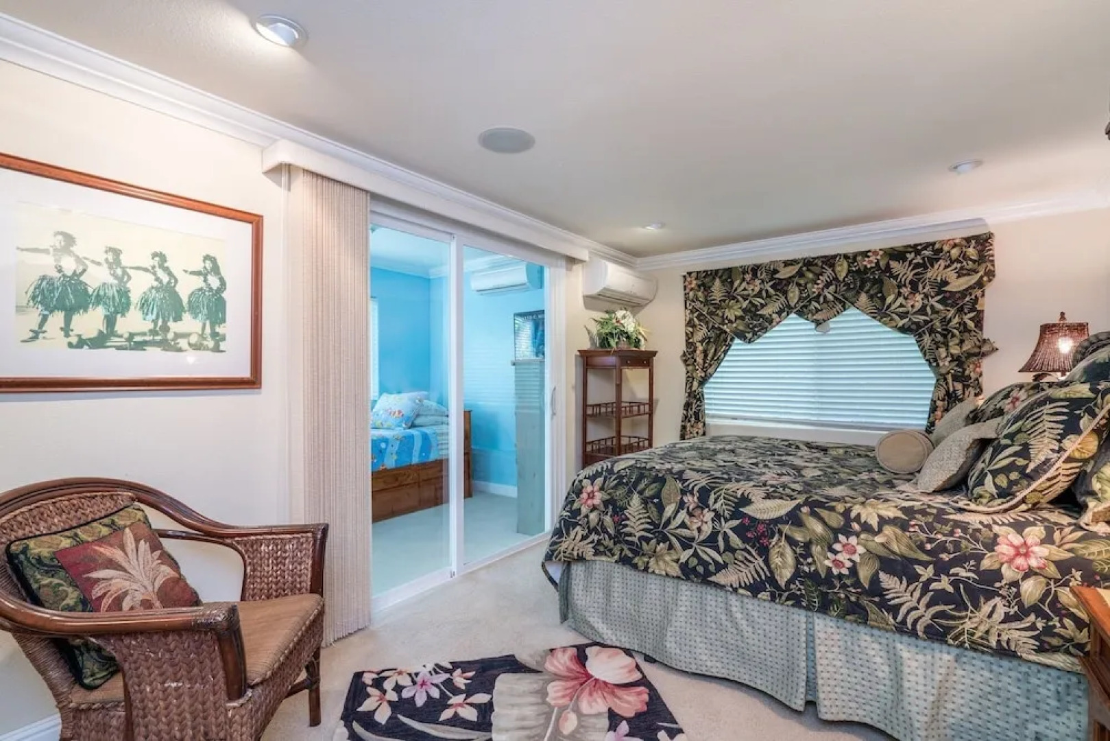 Kailua Beachside 4 Bedroom Home by RedAwning