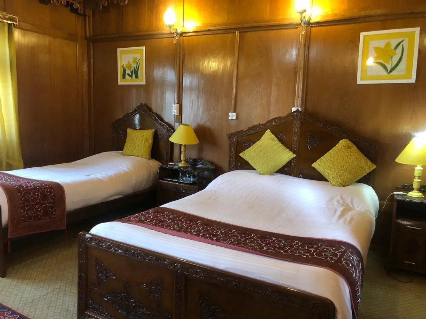 New kolohai Group of Houseboats