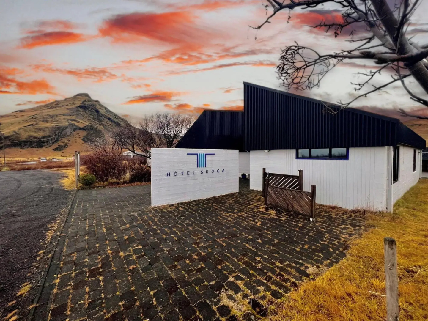 Skogar Hostel