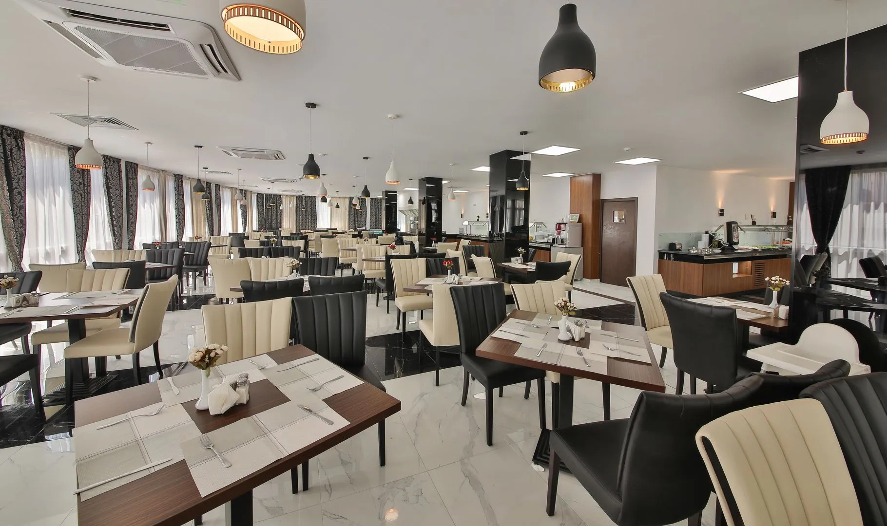 Prestige Deluxe Hotel Aquapark Club