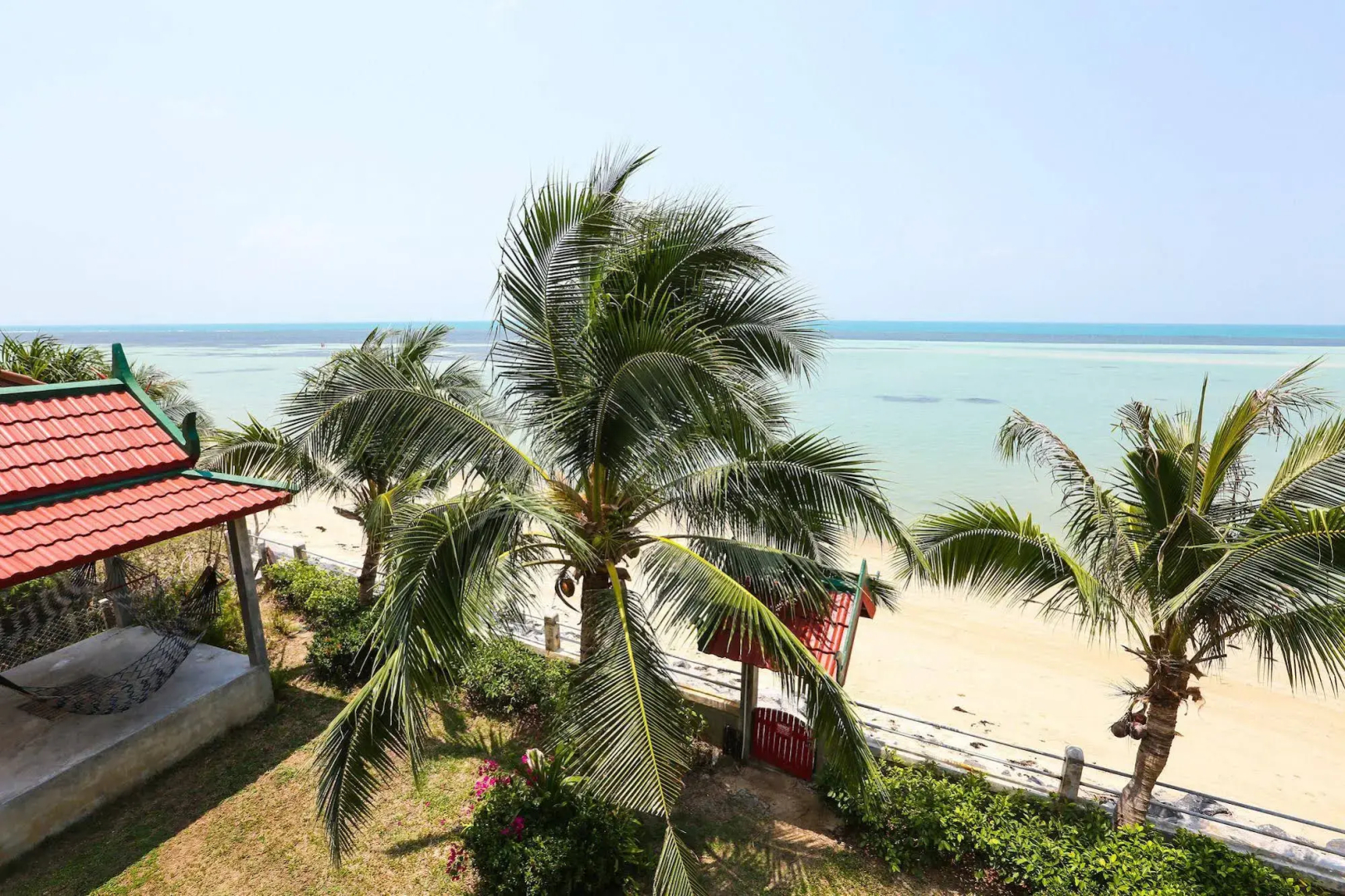 Charu Bay Villas