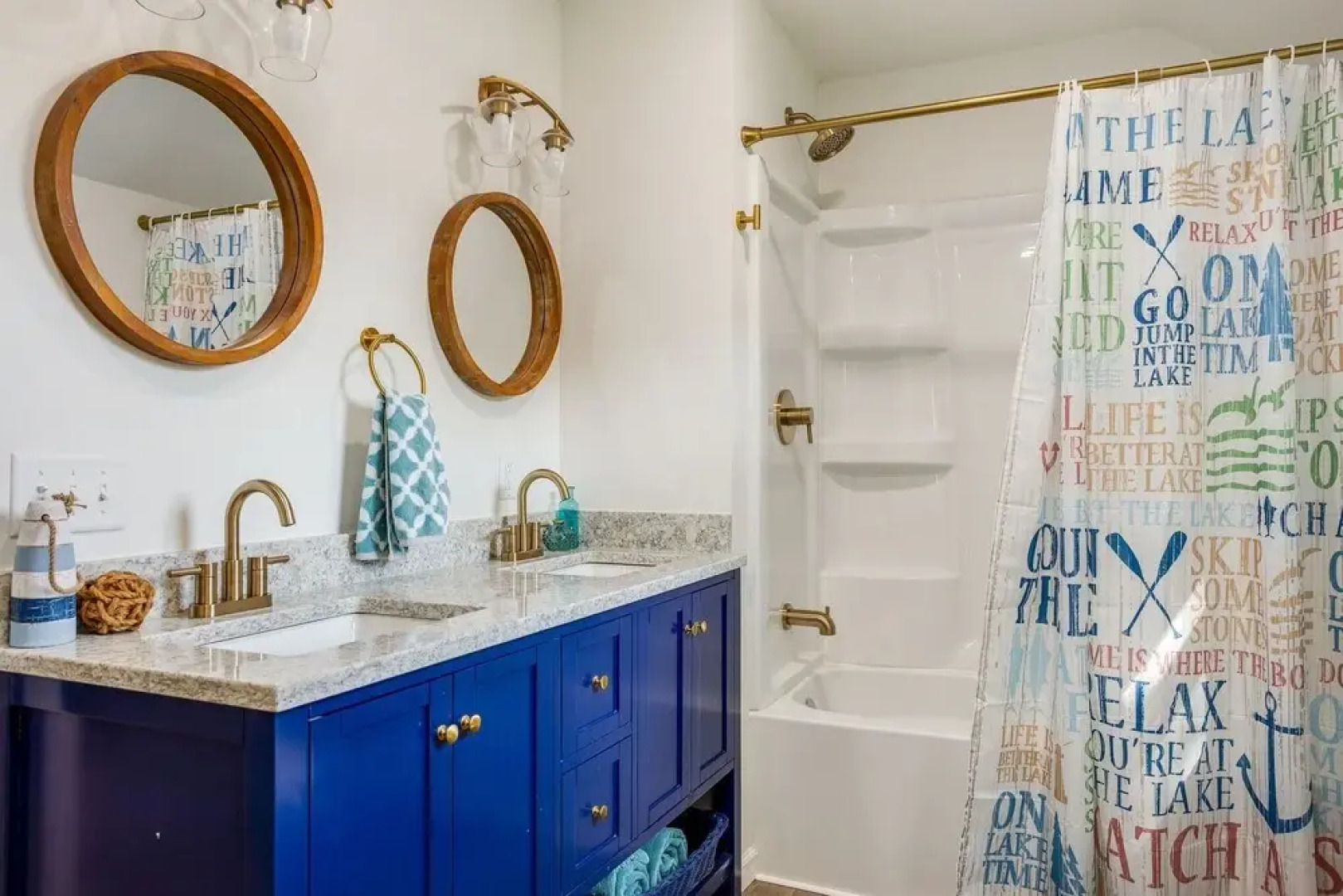 Newly Remodeled Home In Perfect Location To Visit Lake Erie Or Cleveland 2 Bedroom Home by Redawning