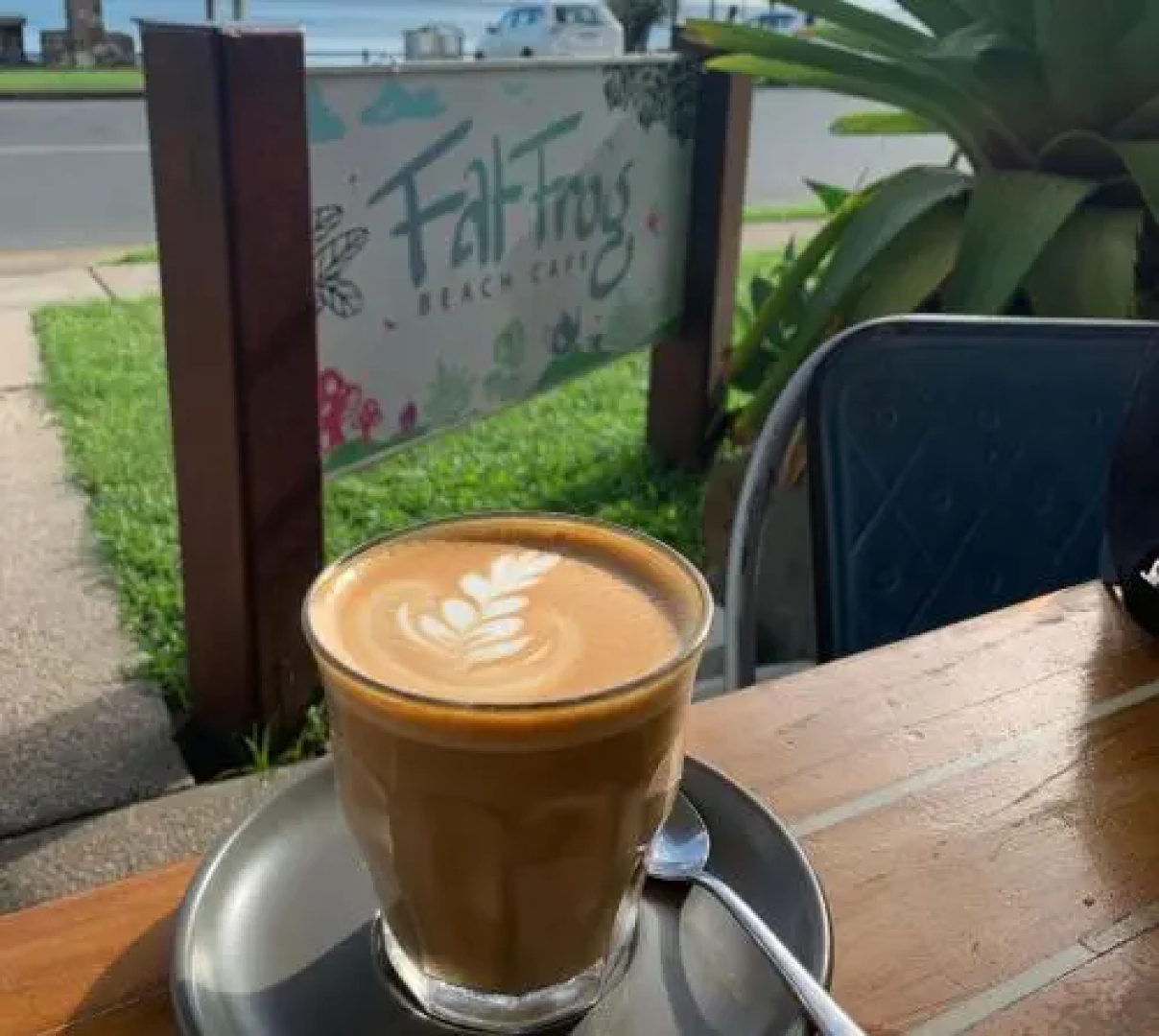 Daydreaming Airlie Beach, Water Views And Only 200M To Boardwalk.