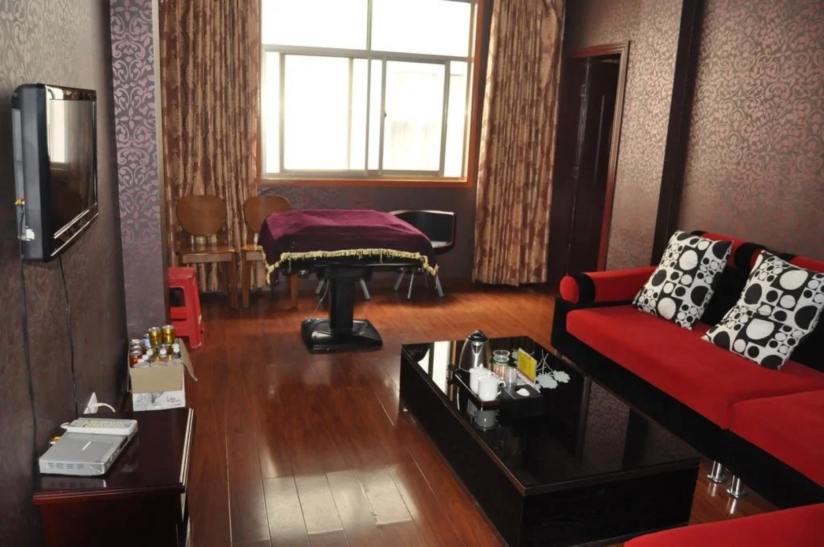 Enshi Junren Business Hotel