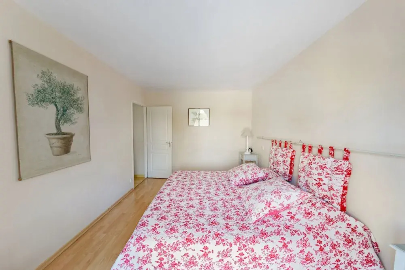 Villa With 5 Bedrooms in Saint-germain-d'esteuil, With Private Pool, Enclosed Garden and Wifi - 20 km From the Beach