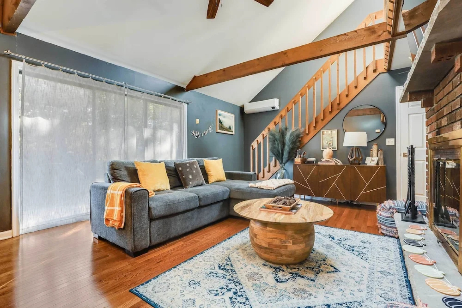 Hot Tub, Fire Pit & Barrel Sauna: Poconos Abode