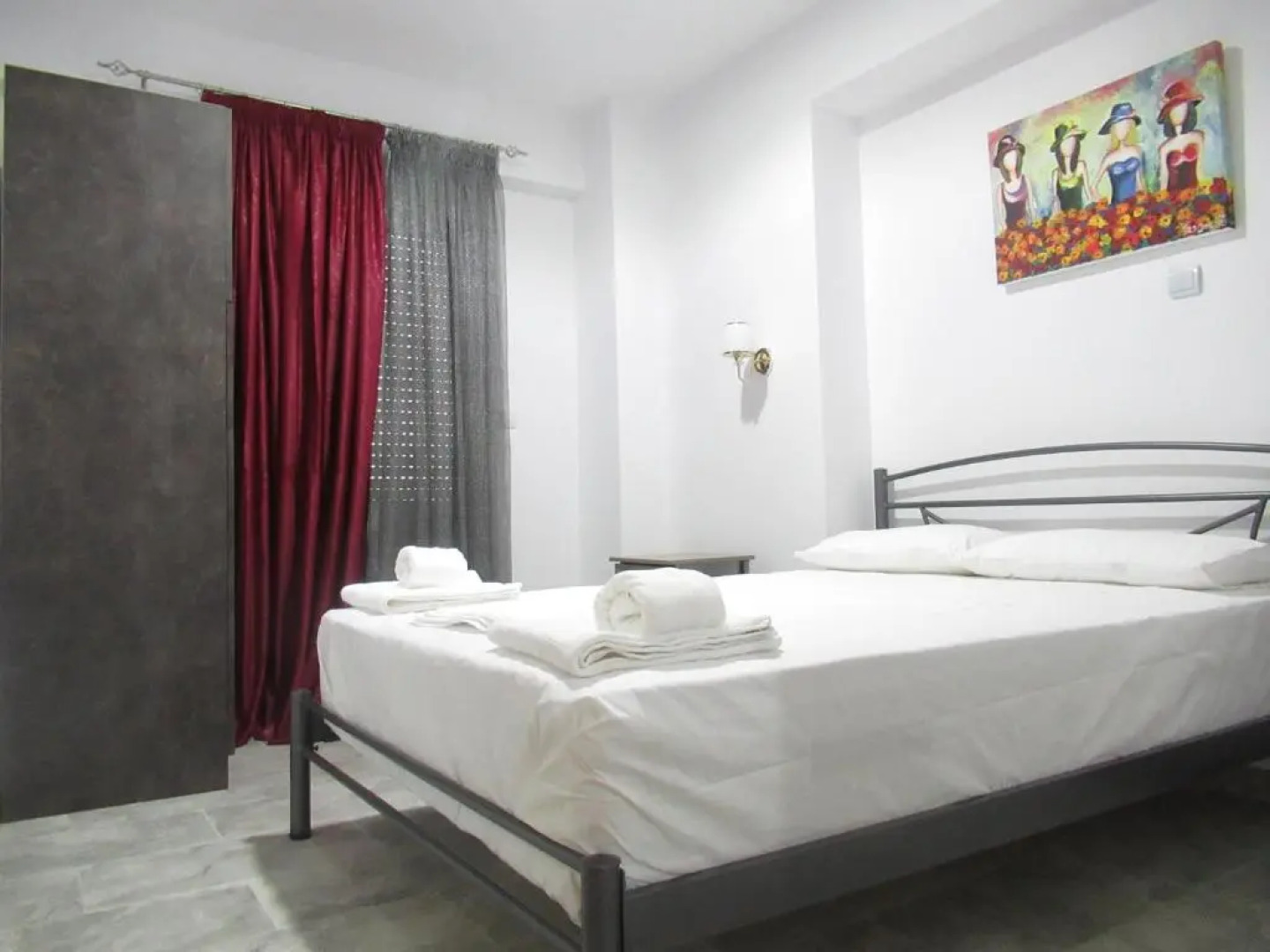 Artistic Rent Rooms & Apartments