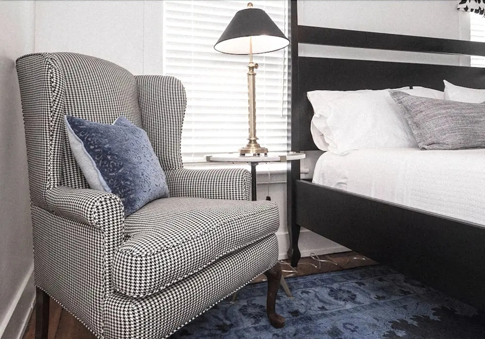 The Deacon & James Pharmacy B&B