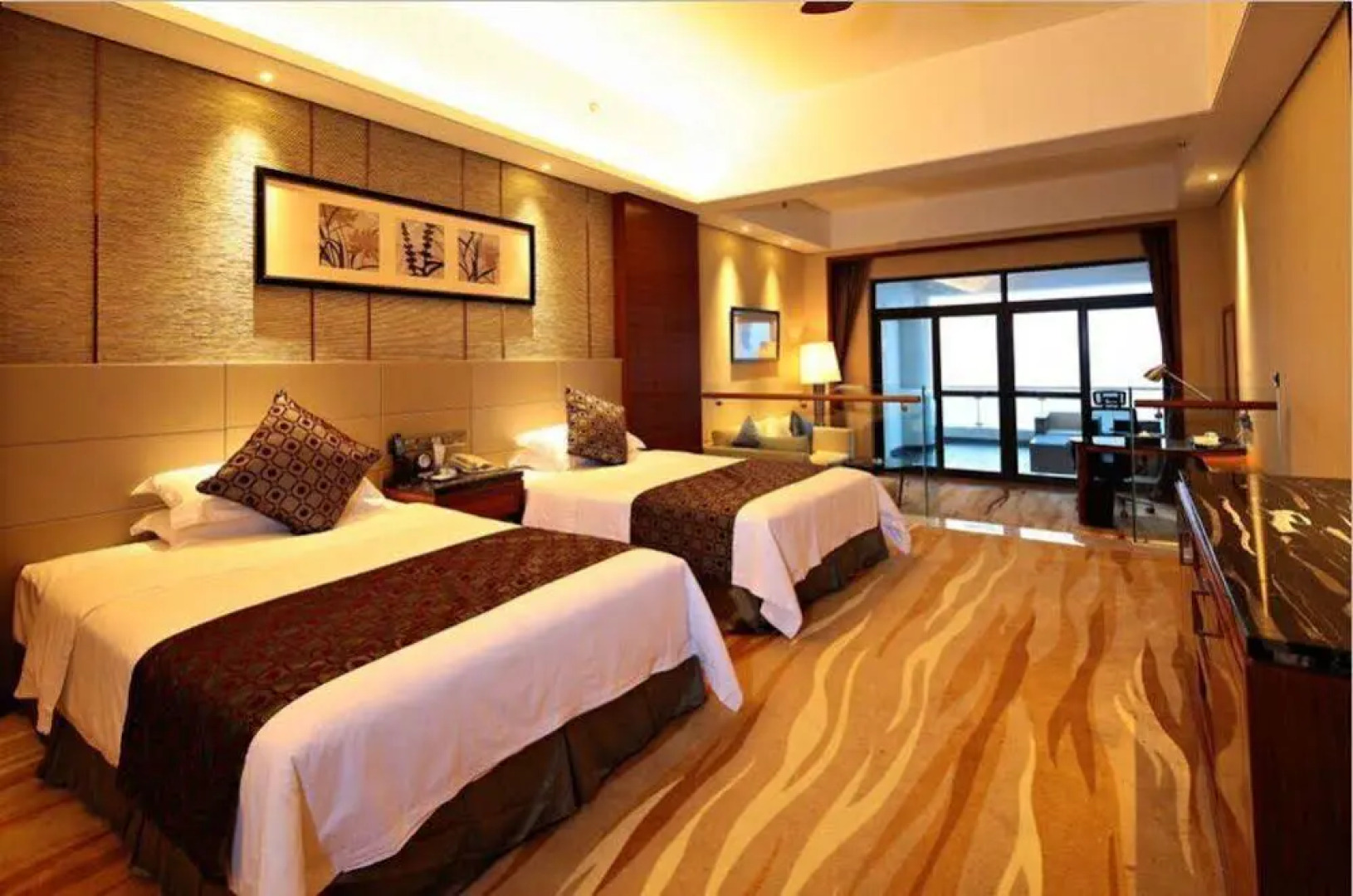 Country Garden Golden Beach Hotel