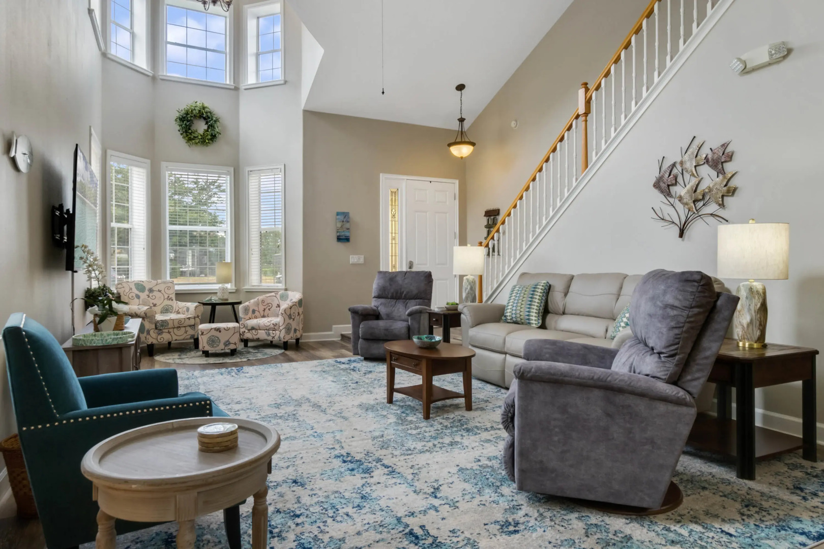 P2149VD - Newly renovated pool/spa home: 10 guests, Davenport, US