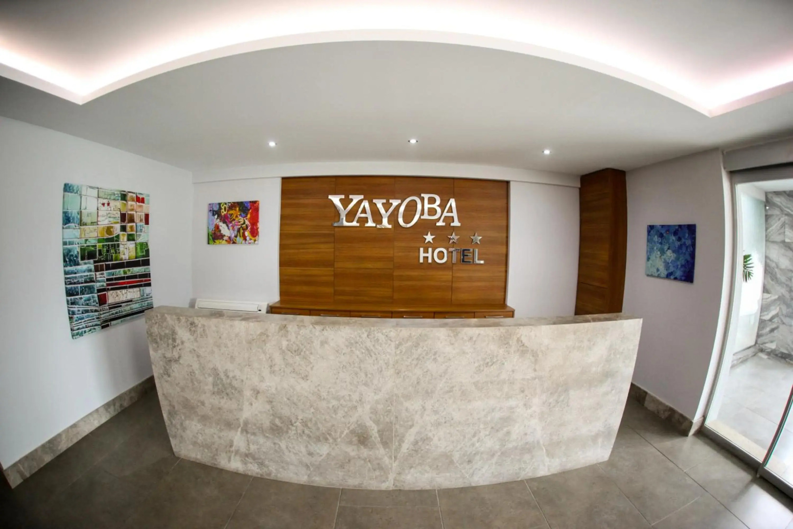 Yayoba Hotel