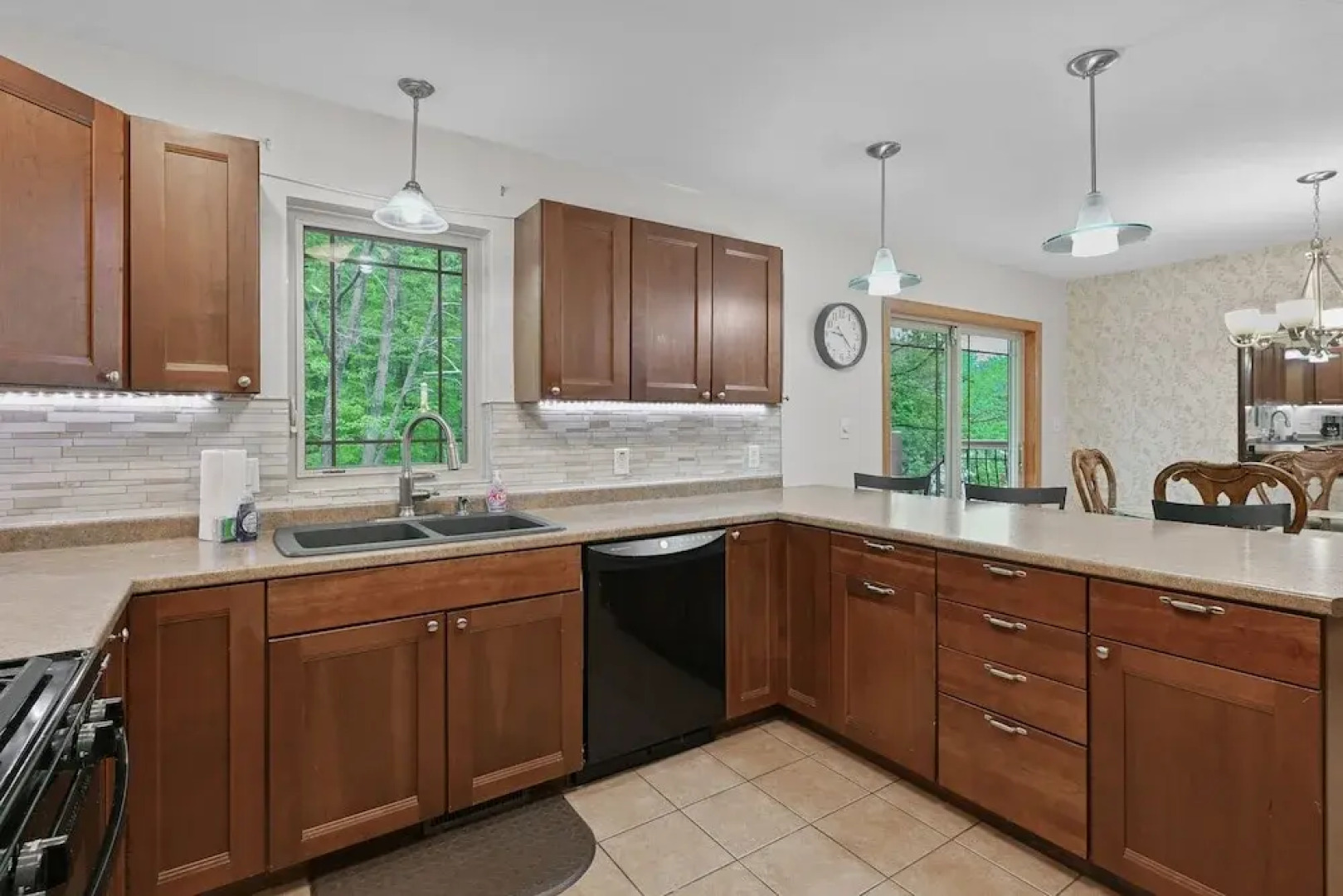 Mosinee Woodland Escape Whole House