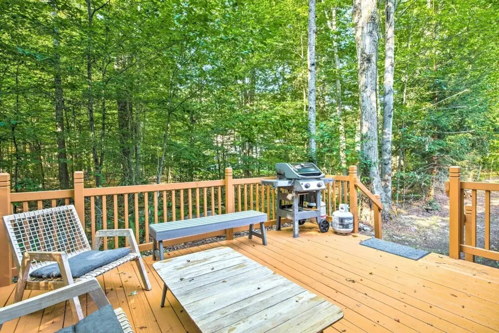 Pet-friendly Pocono Pines Rental w/ Hot Tub!