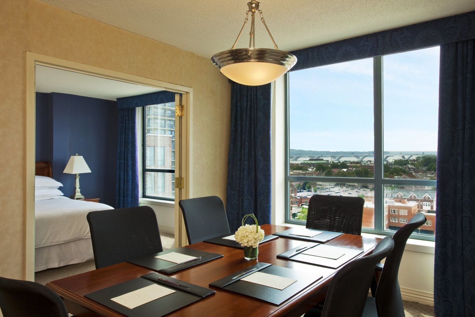 Sheraton Suites Old Town Alexandria