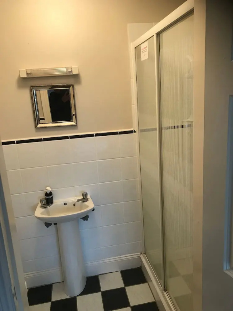 Comfortable Baltimore Home With Modern Amenities Ideal for Families