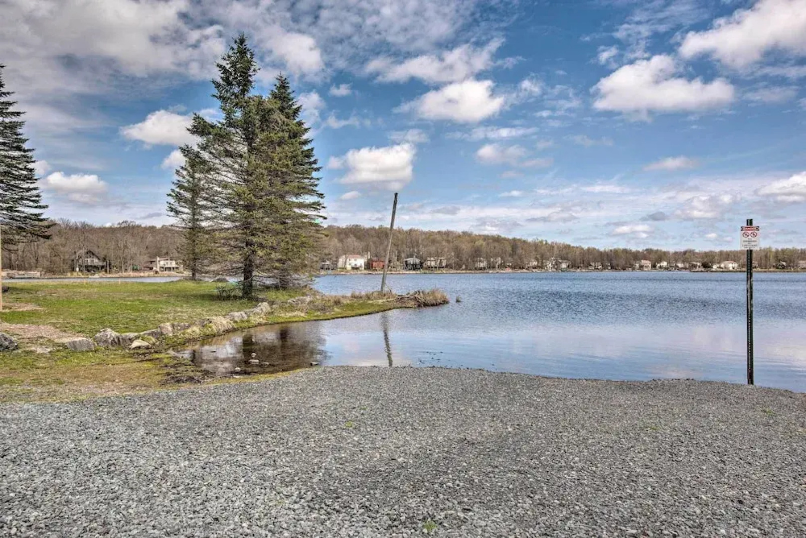 Tobyhanna Family Escape w/ Community Perks!