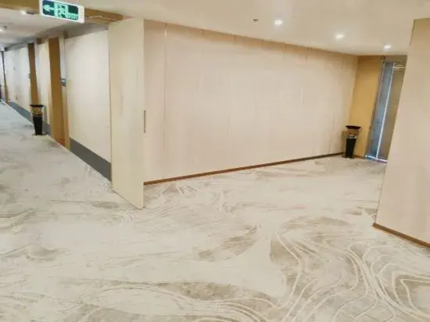 Le'an International Hotel (County Government)